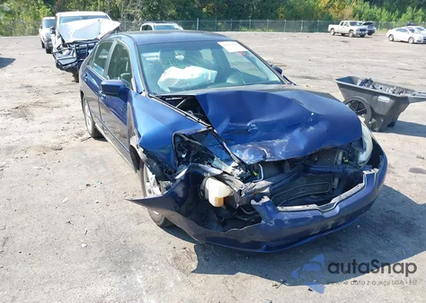 2003 Honda Accord 3.0 Lx z USA, uszkodzony, nr VIN 1HGCM663X3A056971